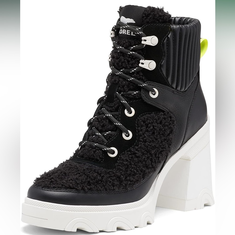 NWOB Sorel Women's Brex Heel Cozy Lace Boot Size 8